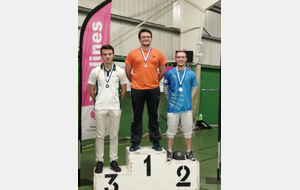 Mickael remporte la médaille d'argent pour sa belle deuxième place sur le podium du  Championnat Départemental tir en salle 2020